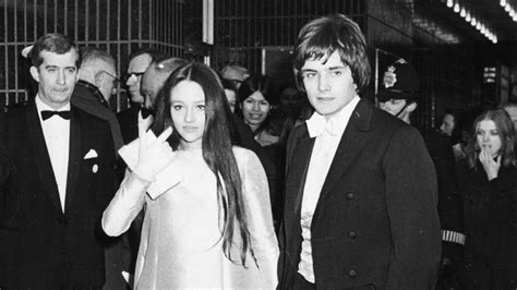 Underage stars of the 1968 version of Romeo & Juliet sue over。